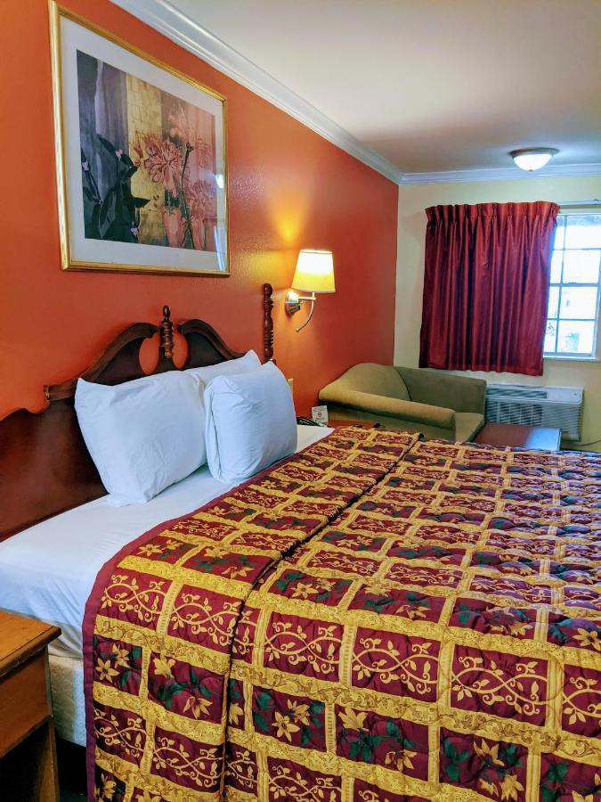 Lake Houmas Inn Dış mekan fotoğraf