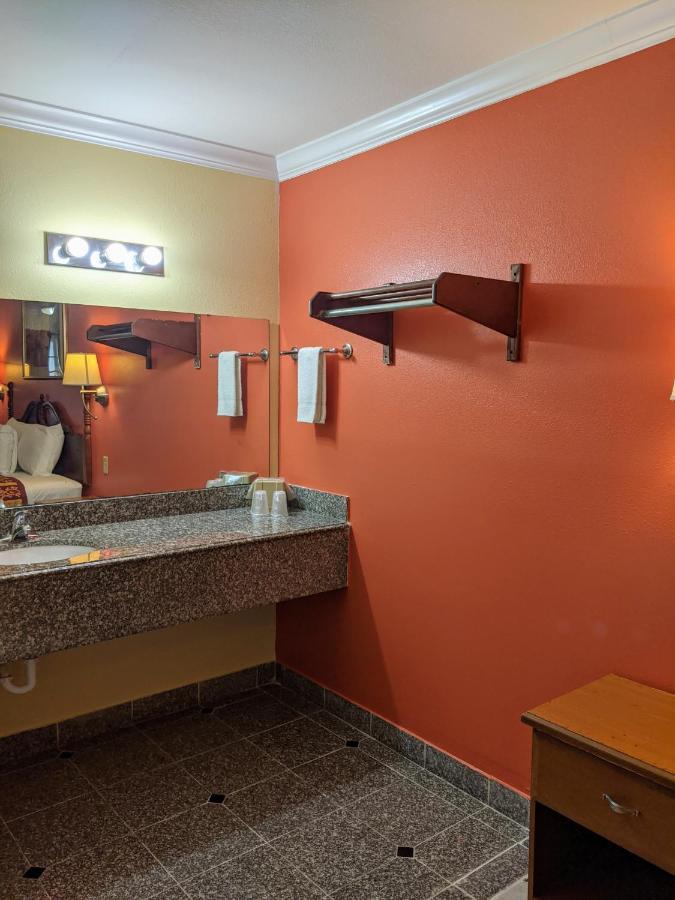 Lake Houmas Inn Dış mekan fotoğraf